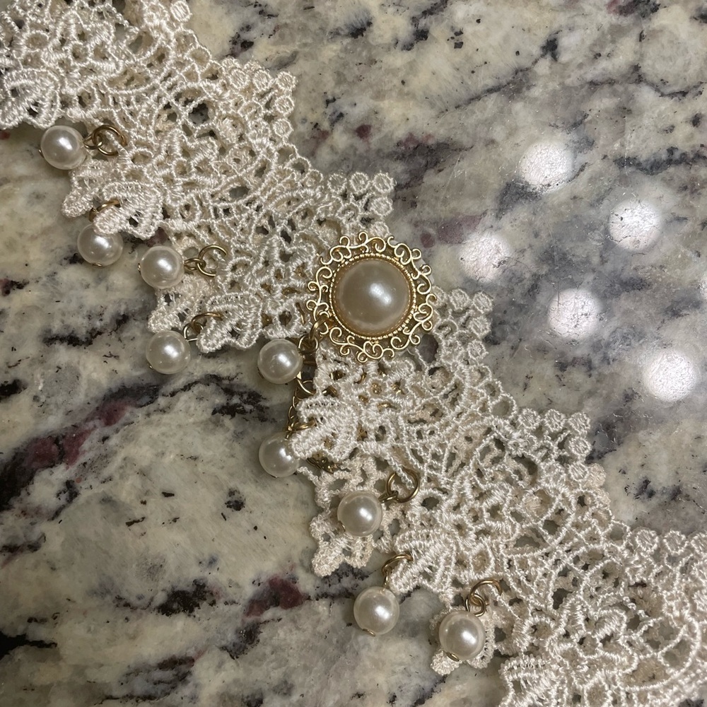 2 Lace Chokers